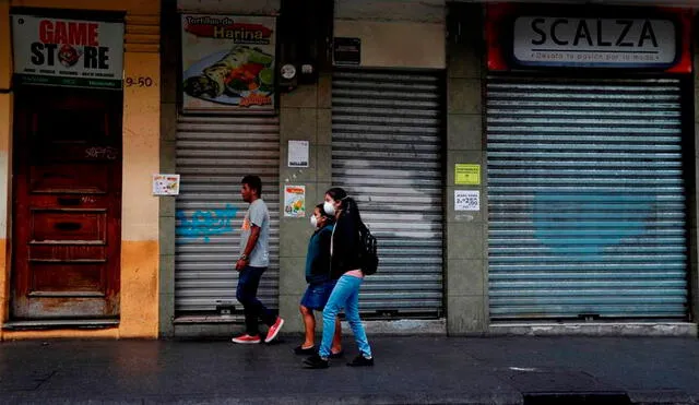 Lugares cerrados. Cepal estima que 2,6 millones de microempresas en Latinoamérica cerrarían por la pandemia. Foto referencial: EFE.