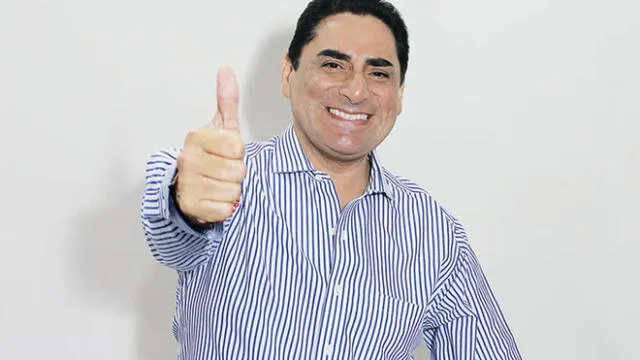 Aseguran que Jorge Benavides no habría querido compartir escenario con Carlos Álvarez en la Teletón