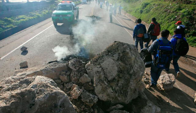 Aeropuerto de Chinchero: Cierran paso hacia Machu Picchu en primer día de huelga