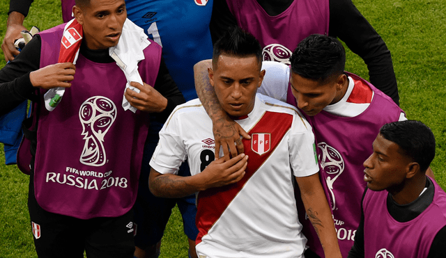 Christian Cueva: Futbolistas se solidarizan con él tras agresión de hincha [VIDEO]