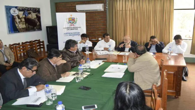 Viceministro del Minagri se reunió con gerentes regionales de Agricultura en Trujillo 