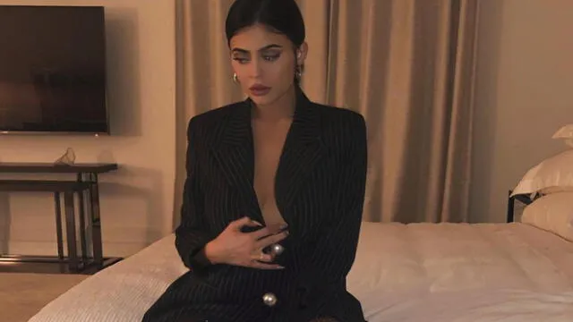 Kylie Jenner presume sus curvas en sexy body [VIDEO]