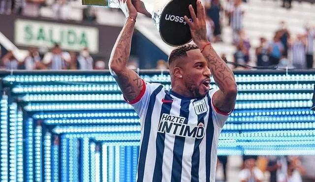 Jefferson Farfán volvió a Alianza Lima en el 2021. Foto: Alianza Lima