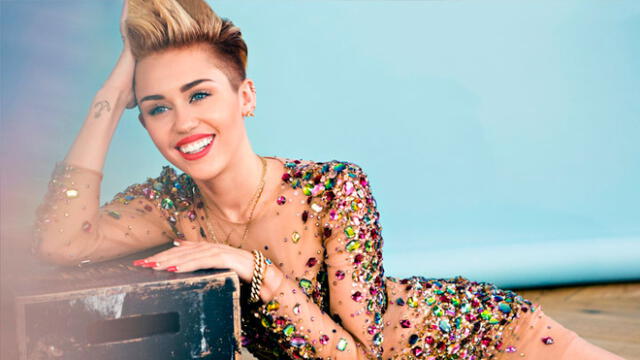 Miley Cyrus publica polémica foto asegurando que el "aborto es salud"