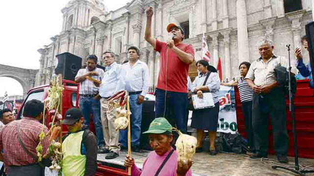 Arequipa: Dirigentes amenazaron a alcalde y agricultores en paro contra Tía María