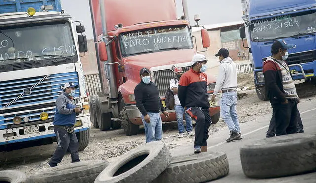 PARO DE TRANSPORTISTAS DE CARGA PESADA 