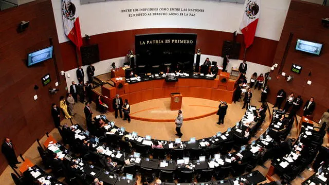 Senado de México podría aplicar sanciones contra Nicolás Maduro