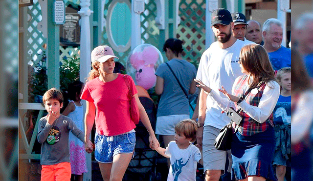 Shakira y su look pasan desapercibidos durante sus vacaciones en Disney [FOTOS]