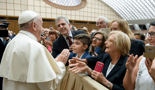 Papa Francisco pidió perdón a fieles chilenos por abusos sexuales