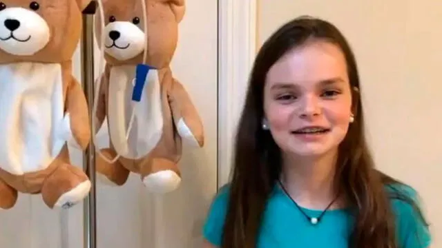 'Medi Teddy': niña crea oso de peluche para esconder sueros y que otros pequeños no se asusten