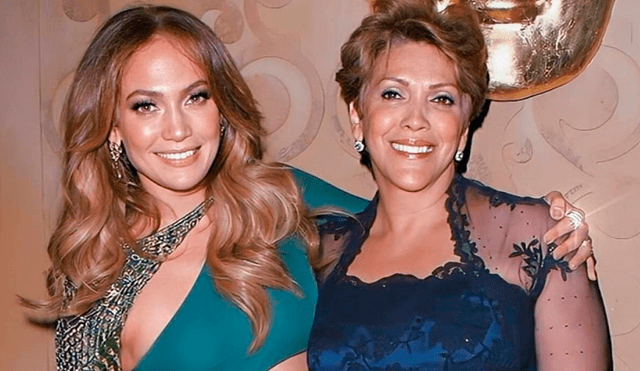 Jennifer Lopez celebra el Día de la Madre con emotivo saludo y fotos inéditas con su mamá