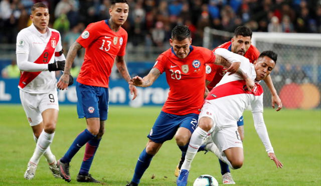 Perú vs. Chile será el primer partido de la Blanquirroja en la fecha triple de octubre. Foto: EFE / Sebastião Moreira