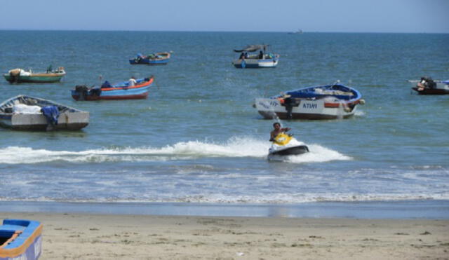 Capitanía de Talara cierra cinco playas piuranas por fuertes oleajes