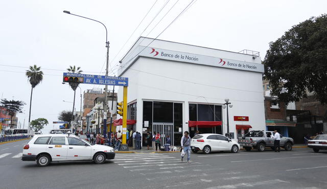 Lima: Roban más de 70 mil soles a trabajador en la puerta de un banco