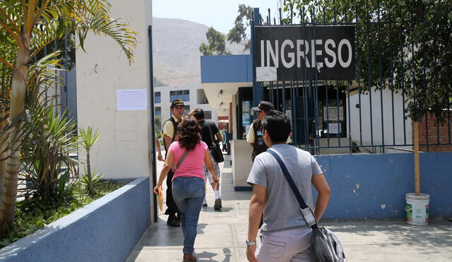 Contraloría advierte riesgos en licenciamiento de la universidad La Cantuta 