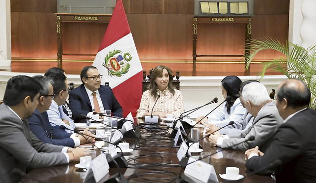 Palabras. En su reunión con los rectores de universidades públicas, la presidenta se comprometió a velar por la educación de calidad. Pero no hay avances. Foto: difusión