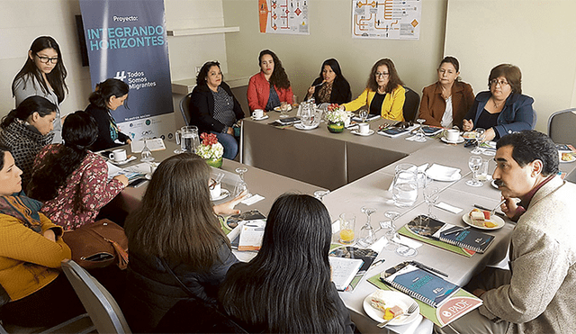 Encuentro. La presentación se realizó junto a los testimonios de tres de las protagonistas.