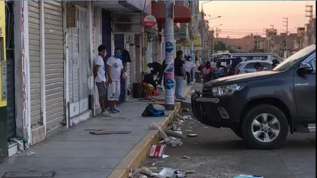 Familiares de pacientes COVID-19