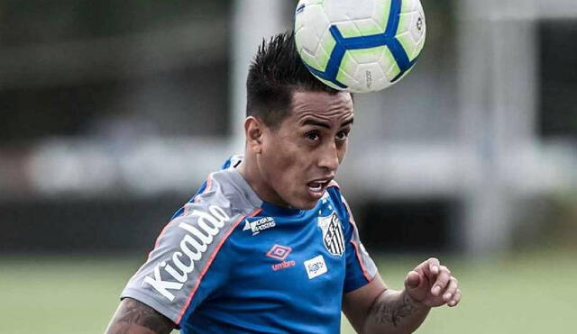 Christian Cueva se encuentra jugando en Pachuca tras su salida de Santos.