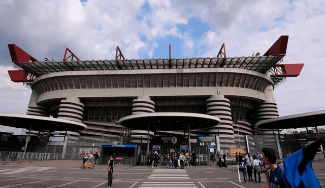 Derrumban San Siro