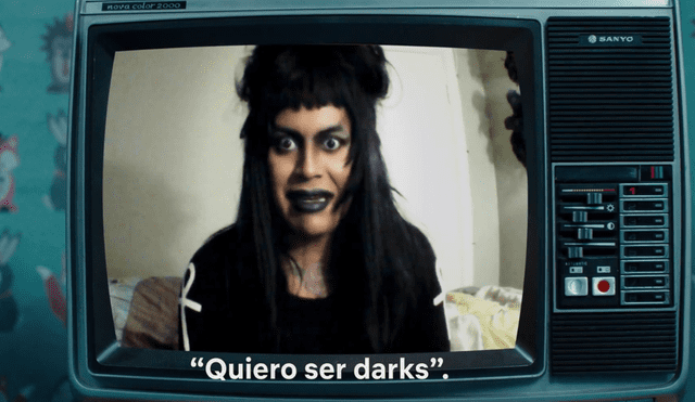 Netflix revive a la chica ‘Darks’ de YouTube para hilarante video promocional