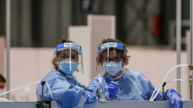 Las pantallas protectoras se están convirtiendo en una nueva opción de material de protección contra el coronavirus. Foto: Internet.