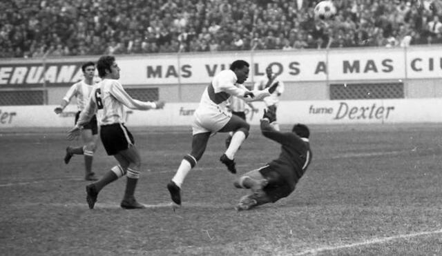 Pedro 'Perico' León marcó el gol de la victoria ante Argentina. Foto: El Peruano
