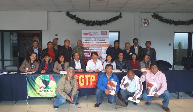 Juan Pedro Chang de la CUT-Perú explicó que los trabajadores  han elaborado su propia propuesta con enfoque de derechos.