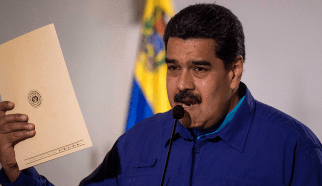 Maduro pasa por encima de la oposición y firma el acuerdo rechazado en el diálogo 