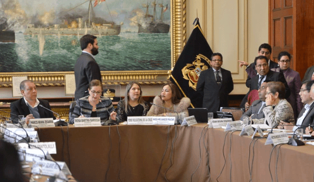 De Belaunde se retira de la Comisión de Constitución. Foto: Javier Quispe/La República