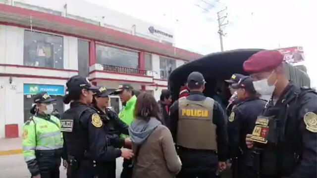 Huancayo: Detienen a 100 personas que transitaban sin permiso durante cuarentena [VIDEO]