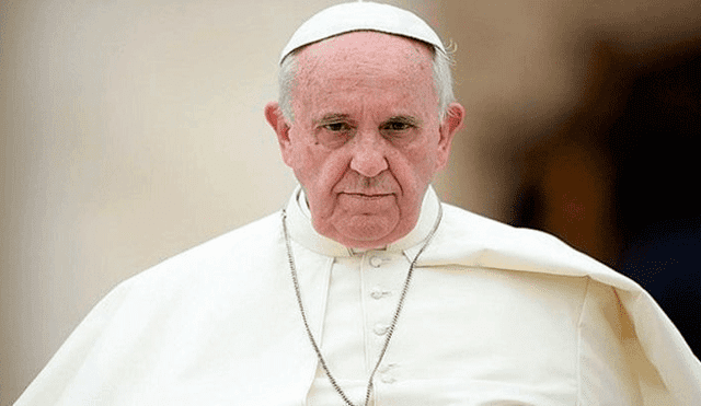 Papa Francisco criticó que los funerales se conviertan en un acto social