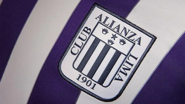 Alianza Lima: se filtró la posible camiseta blanquimorada para octubre [FOTO]