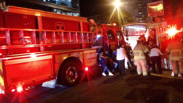 Alcalde de Miraflores condenó ataque de hombre que prendió fuego a joven dentro de un bus 