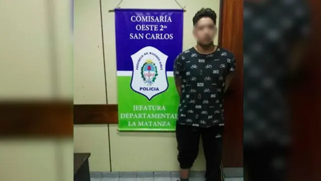 El joven fue capturado por la Policía de Argentina mientras caminaba por la calle consternado. Foto: Policía