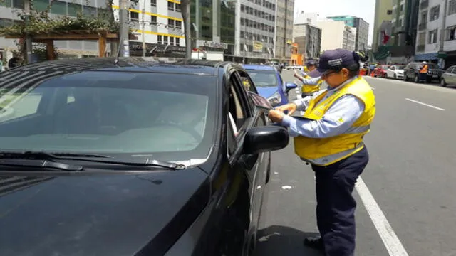 Intensifican controles de tránsito en accesos al Estadio Nacional