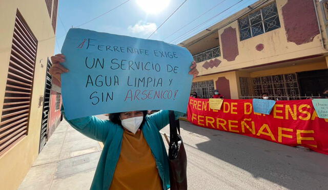 Madres de familia participaron en protesta. Foto: Rosa Quincho