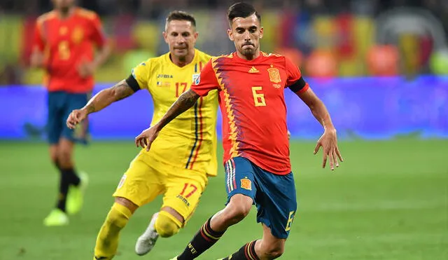Dani Ceballos fue la figura de España en su duelo ante Rumanía. (Créditos: AFP)