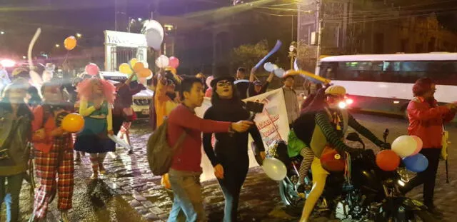 Marcha del orgullo LGTBIQ tuvo masiva asistencia en Arequipa