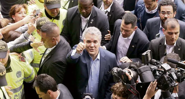 Elecciones en Colombia: Derechista Duque y exguerrillero Petro en un inédito balotaje
