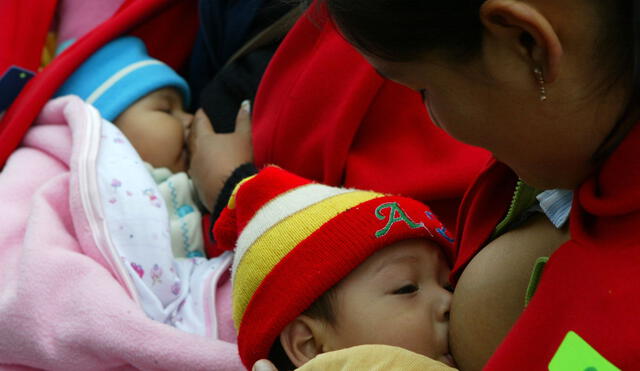 Huancavelica: Realizan concurso “bebe mamoncito” por Semana de Lactancia