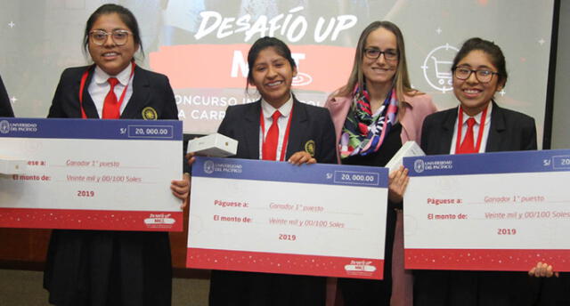 Escolares de Tacna ganan concurso tras elaborar novedoso periódico juvenil.
