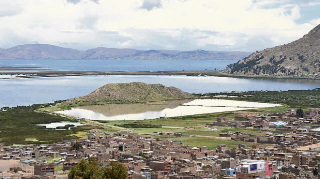 Descontaminación del lago Titicaca se retrasa