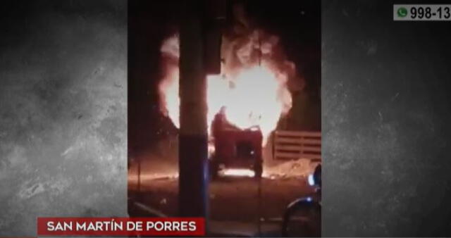 Los delincuentes  habían asaltado una joven, se llevaban su celular. Foto: captura América Noticias.