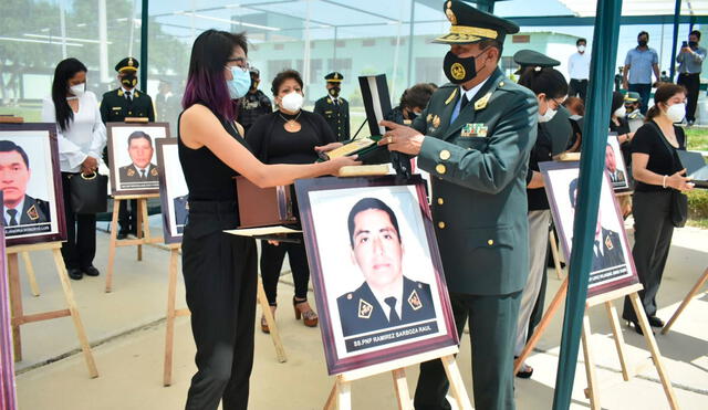 General Luis Vera participó en aniversario de la Policía en Chiclayo. Foto: PNP