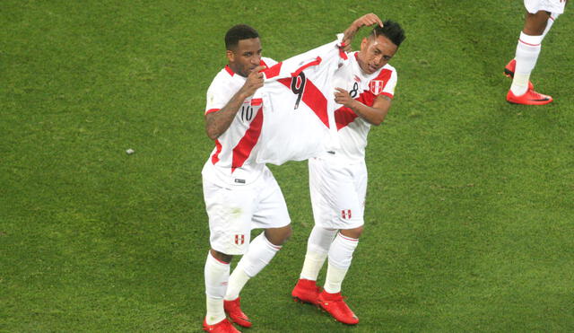 Farfán manda un mensaje al corazón