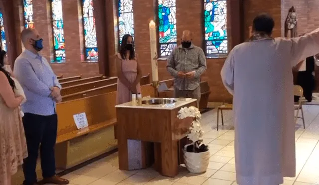 El sacerdote se enfureció y botó al niño autista de la iglesia durante el bautizo de su hermana. Foto: Captura/Facebook.