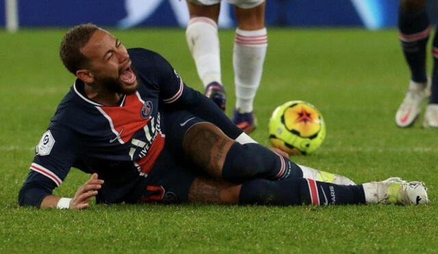 Neymar salió lesionado en partido del PSG vs. Lyon por la Ligue 1. Foto: EFE