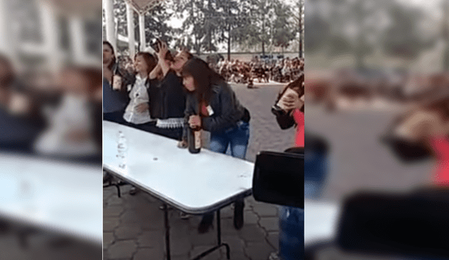 Facebook viral: captan a mamás bebiendo cerveza en peculiar juego por el Día de la Madre 