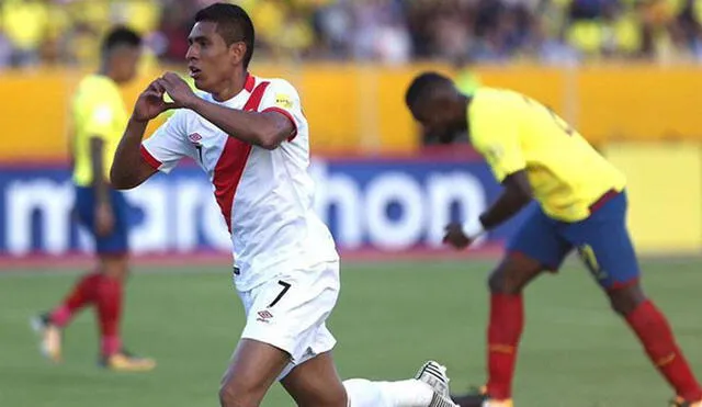 Paolo Hurtado marcó el segundo gol en el triunfo 2-1 de Perú sobre Ecuador. Foto: AFP.
